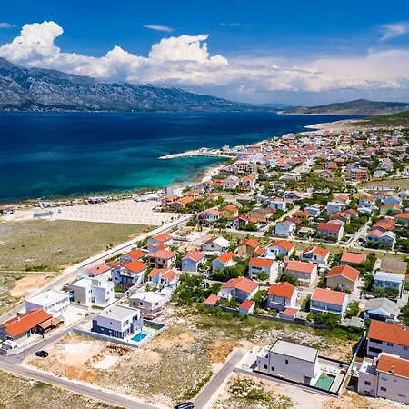 Luxurious In Ražanac