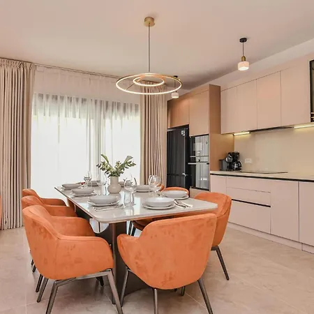 Vakantiehuis Luxurious In